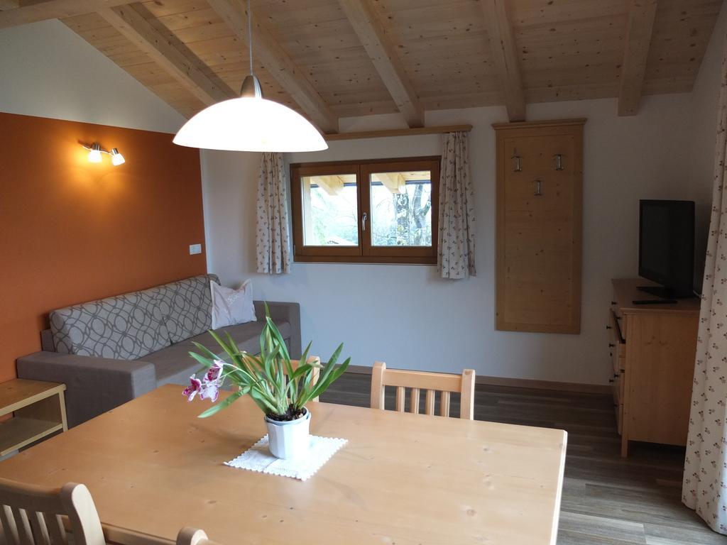 Haus Schlernblick Apartman Nova Ponente Szoba fotó
