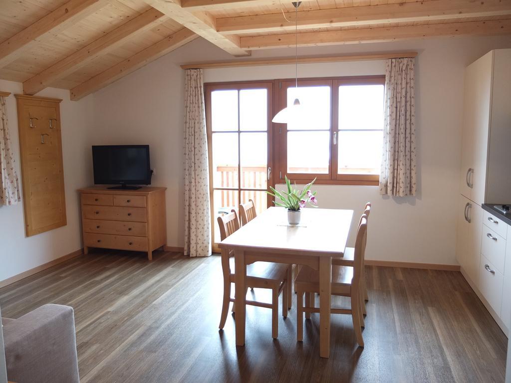 Haus Schlernblick Apartman Nova Ponente Szoba fotó